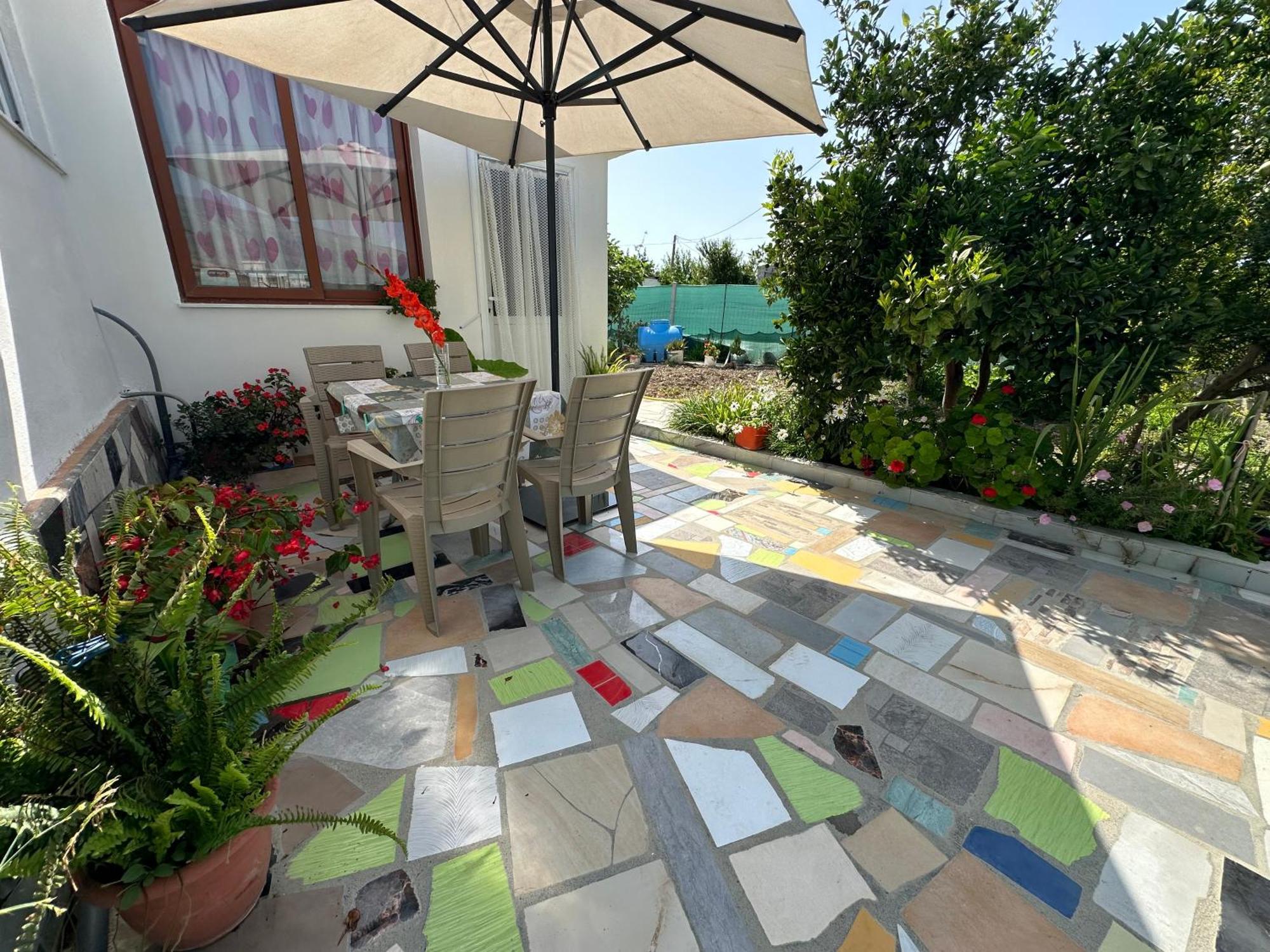 Flower'S Home Orikum Luaran gambar